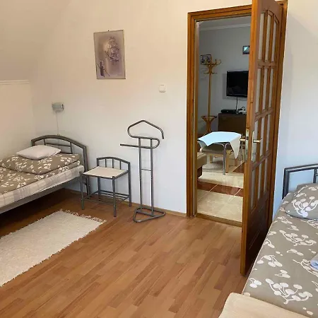 Nyaraló In - Balaton 18867 *