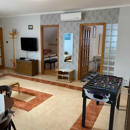 In - Balaton 18867 * Gyenesdiás