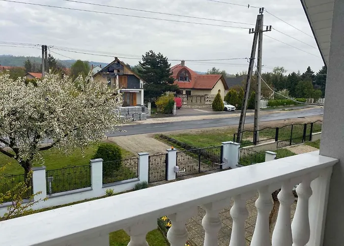 Nyaraló In - Balaton 18867 Gyenesdiás