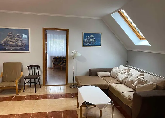 In - Balaton 18867 Gyenesdiás