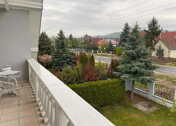 In - Balaton 18867 בית נופש